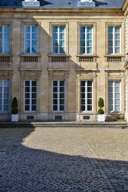 istock Courtyard of a mansion 942217988