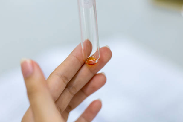 istock Analyze Functional groups of chemical in laboratory. 942234972