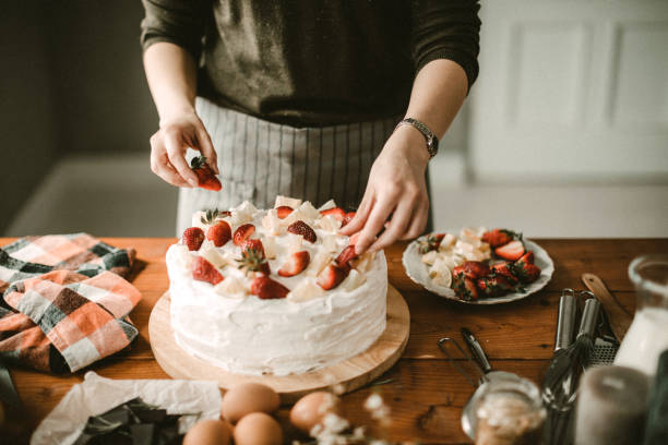 istock Cake full of fruit 942251304