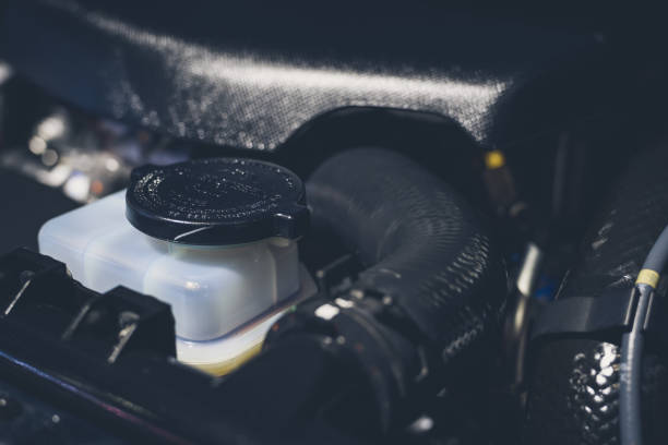 istock steering fluid engine car automobile auto motor mechanic 942304852