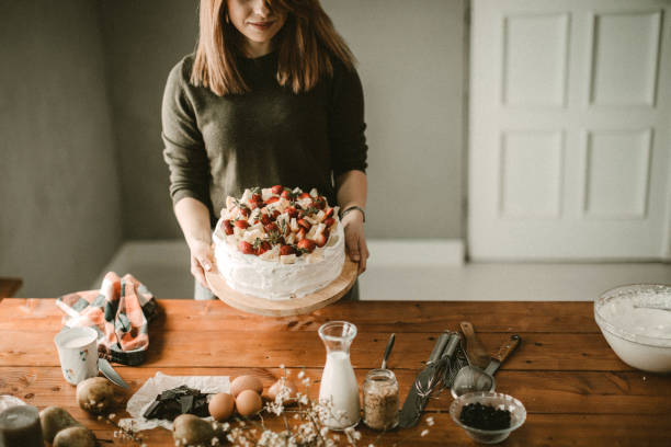 istock Cake full of fruit 942312842