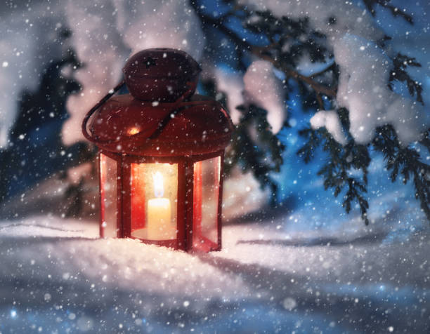 istock Outdoor Christmas 942337716