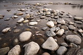 fluss-mit-steinen.jpg?b=1&s=170x170&k=20&c=HLdxU-UeVU0jJ6N5xwPzI7zsGT6OWb_vPp8nx8zlLXQ=