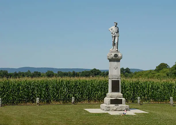 Photo of Monumental Union soldier at Monocacy battlefield