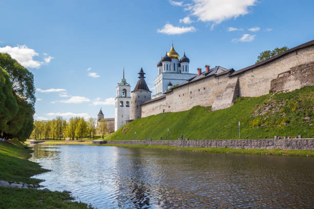 istock The Pskov River, the Kremlin and the Cathedral in Pskov 942506196