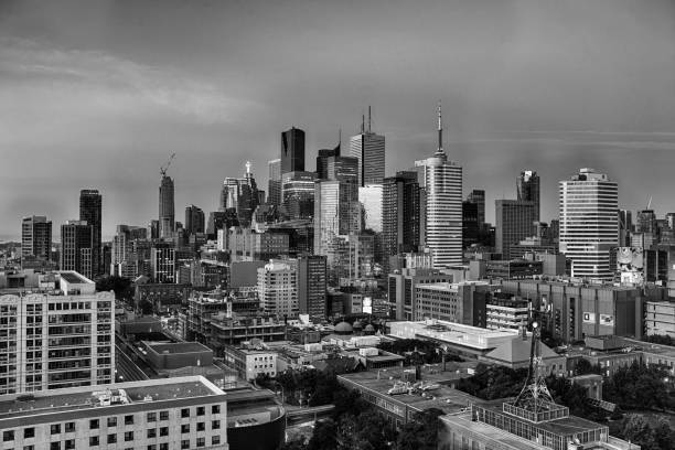 istock View of Toronto, Canada 942515080