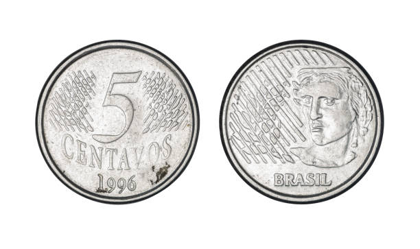 istock Five cents coin, year 1996 - Old Coins From Brazil 942516022