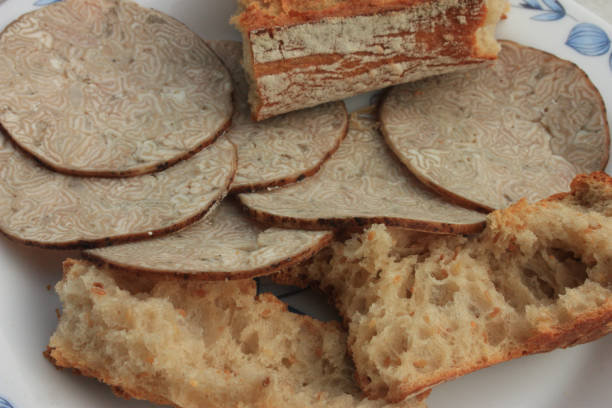 istock Andouille Snack  French baguette 942523014
