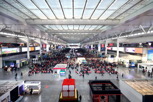 istock Shanghai Hongqiao high-speed train station 942555906