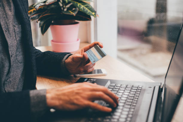 istock Typing credit card number 942556252