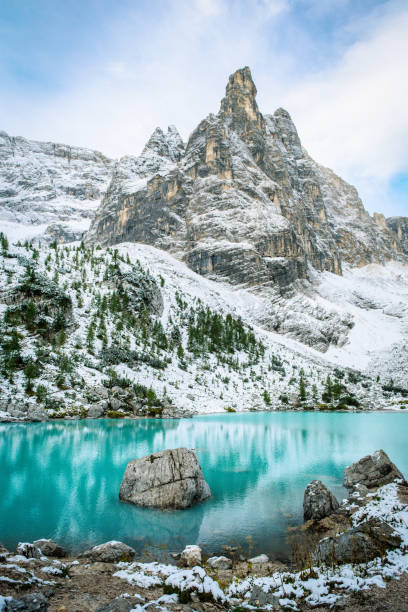 istock sorapis lake in dolomiti, italy. 942560642