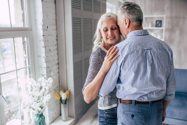 istock Senior couple at home 942576946