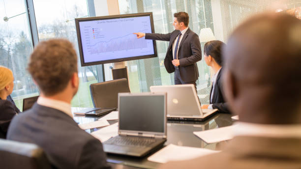 istock Business people having business meeting 942604010