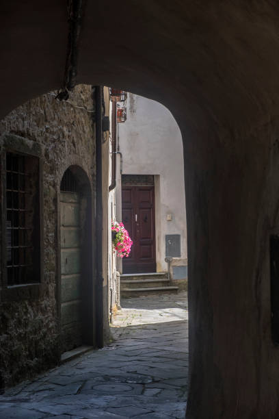 istock Bagnone, old village in Lunigiana 942608618
