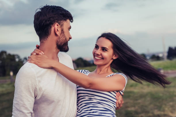 istock Romantic couple outdoors 942616672