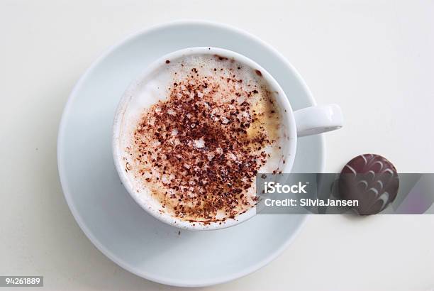 Cappucino E De Chocolate - Fotografias de stock e mais imagens de A Vapor - A Vapor, Bebida, Bebida com espuma