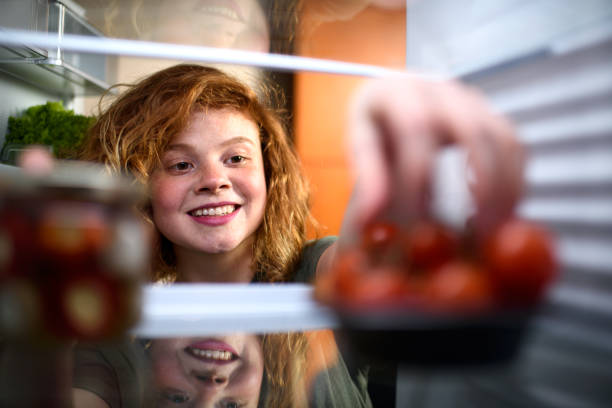 istock Food in the refrigerator 942628014