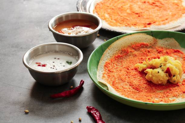 istock Mysore Masala Dosa served with sambar and chutney, selective focus 942682520