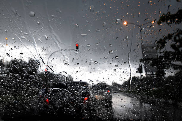 istock glass blur in front of traffic lights 942693076