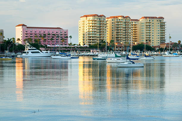 istock Saint Petersburg - Florida 94269988