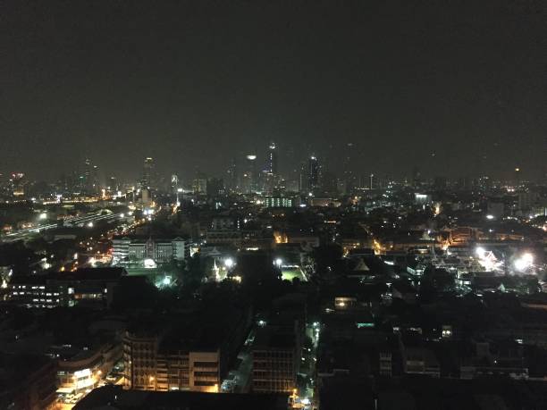istock Atnight bangkok city 942708826