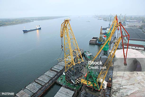 Port - Fotografias de stock e mais imagens de Ao Ar Livre - Ao Ar Livre, Barco à Vela, Cais - Estrutura Feita pelo Homem