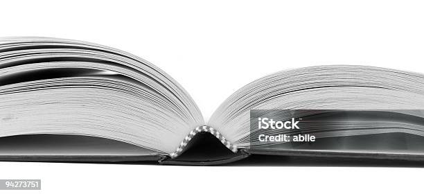 Libro Abierto Foto de stock y más banco de imágenes de Abierto - Abierto, Blanco - Color, Color - Tipo de imagen