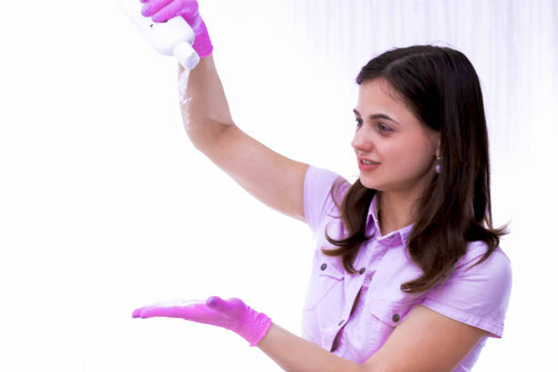 istock Lovely girl beautician 942740886