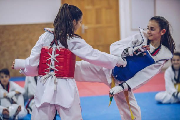 istock Girls taekwondo class 942748880