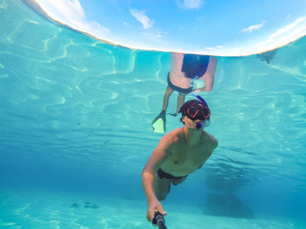 istock Stand up paddle in Bora Bora Island, French Polynesia. 942781360