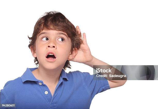 Posso Ouvir Algo - Fotografias de stock e mais imagens de Criança - Criança, Surdo, Ouvir
