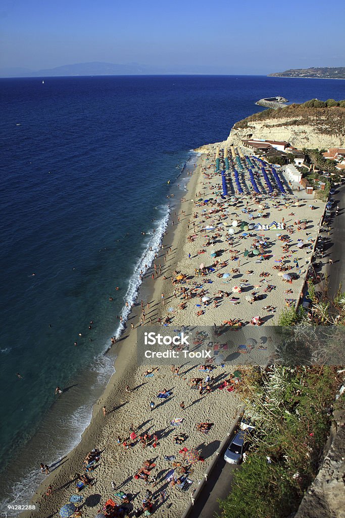 Tropea 海 - 浜辺のロイヤリティフリーストックフォト