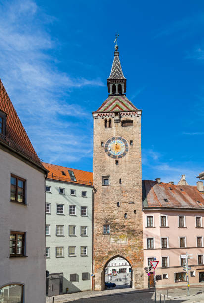 istock Schmalztor in Landsberg, Germany 942881594
