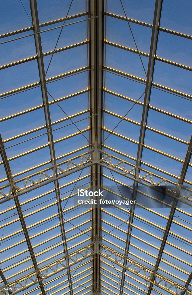 Стеклянный потолок - Стоковые фото Архитектура роялти-фри