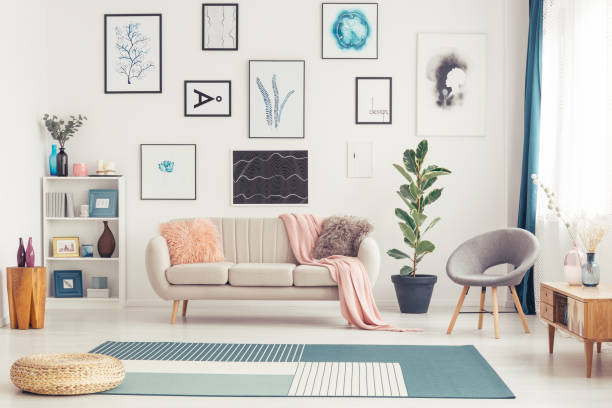 istock Gallery in bright living room 942920186