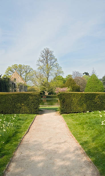 istock Stately garden and pond. 94294590