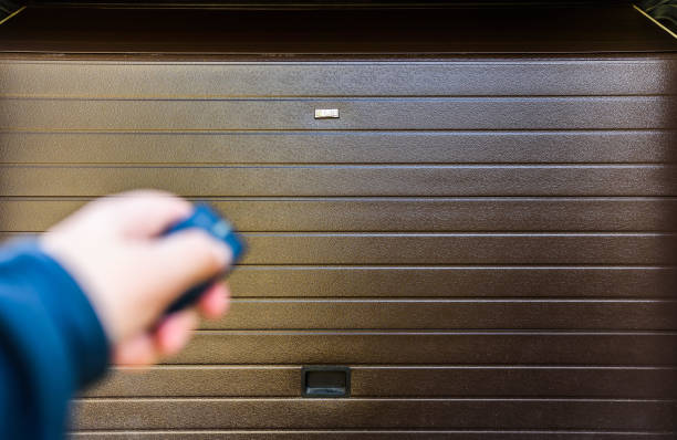 istock Garage door PVC. 943023050