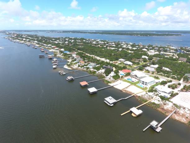 istock Aerial view of Ono Island 943104576
