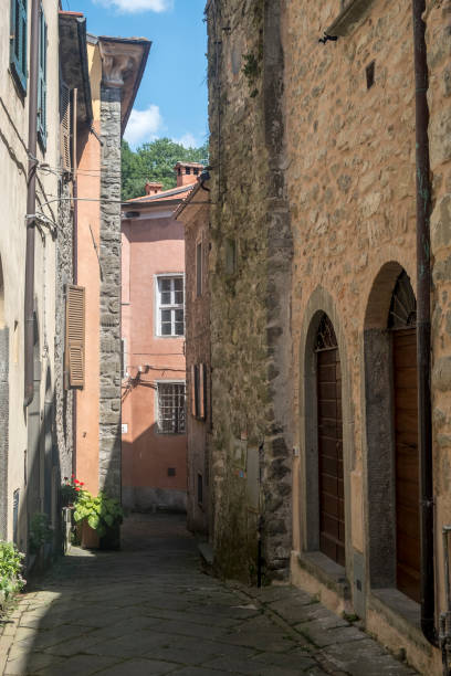 istock Bagnone, old village in Lunigiana 943114670