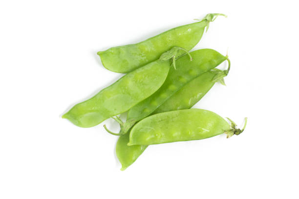 istock Pile of Green Pea Pod Torta. 943155028