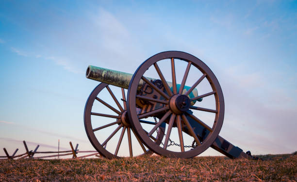 istock cannon at sunrise in Gettysburg 943206982