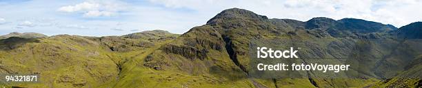 Scafell Pike El Lago District Reino Unido Foto de stock y más banco de imágenes de Aire libre - Aire libre, Alto - Descripción física, Barranco