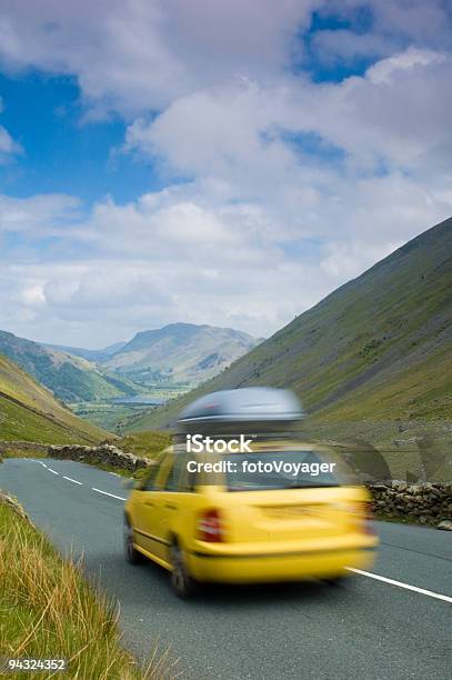 Auto Entdecken Stockfoto und mehr Bilder von Auto - Auto, Dachgepäckträger, Vereinigtes Königreich