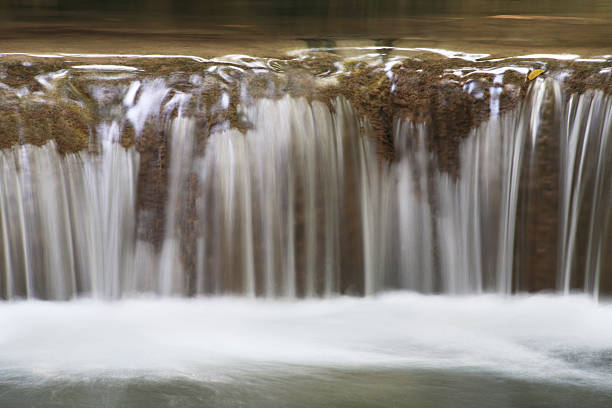 매우 아름다운 워터풀. - boise waterfall nature erawan 뉴스 사진 이미지