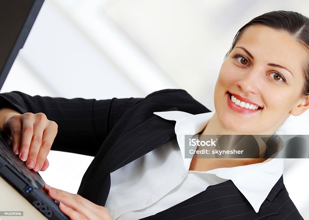 Junge moderne business-Frau bei der Arbeit im Büro. - Lizenzfrei Berufliche Beschäftigung Stock-Foto