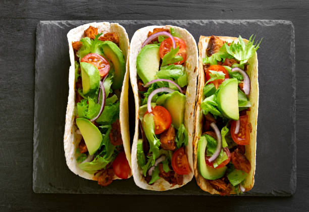 istock Tacos with meat and vegetables 943323190