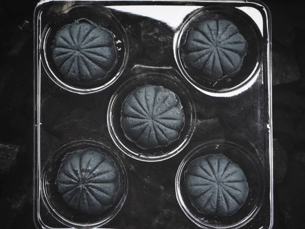 istock Mochi japanese dessert 943388824