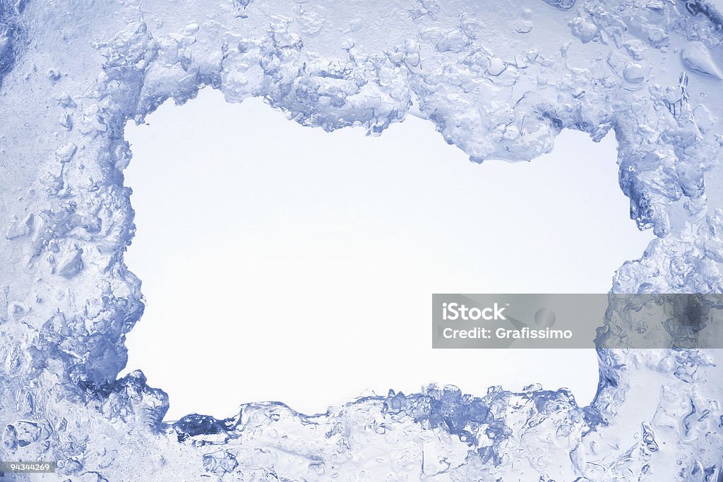 Armação de gelo azul em branco fundo azul pálido - Royalty-free Gelo Foto de stock