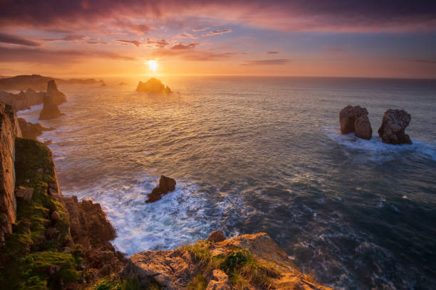 istock Sunset at Liencres, at Costa Quebrada in Cantabria 943501888