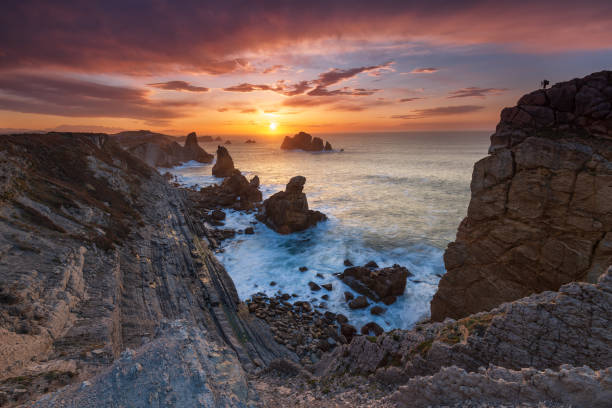 istock Sunset at Liencres, at Costa Quebrada in Cantabria 943501900